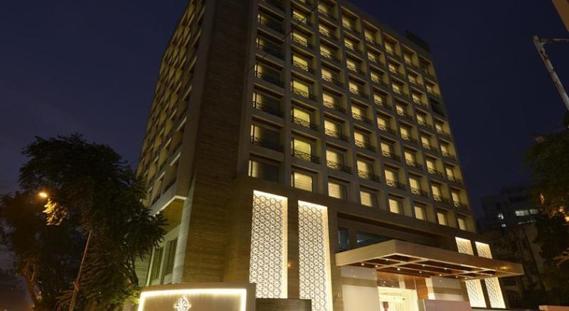 Genesis Hotel Near Mumbai Airport Extérieur photo